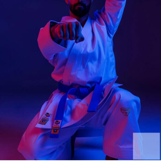 Kimono Karate PUNOK WKF Competición VERTEX - Juego de 3 piezas 8 Kimono de karate-gui Punok VERTEX - Juego de 3 piezas