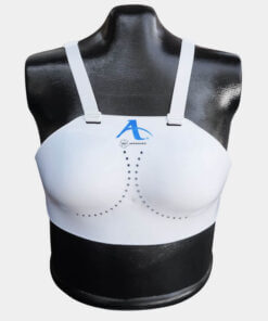 Protector de plástico Arawaza con correas - WKF