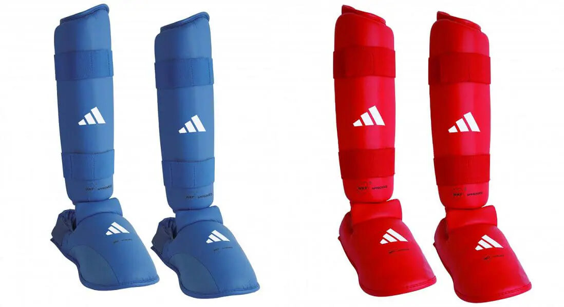 Espinilleras y protectores de pies Adidas para kárate - azul, rojo - WKF 3 Espinilleras y protectores de pies Adidas para kárate - azul, rojo - WKF