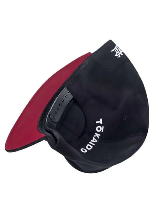 gorra-snapback-tokaido-negro-rojo