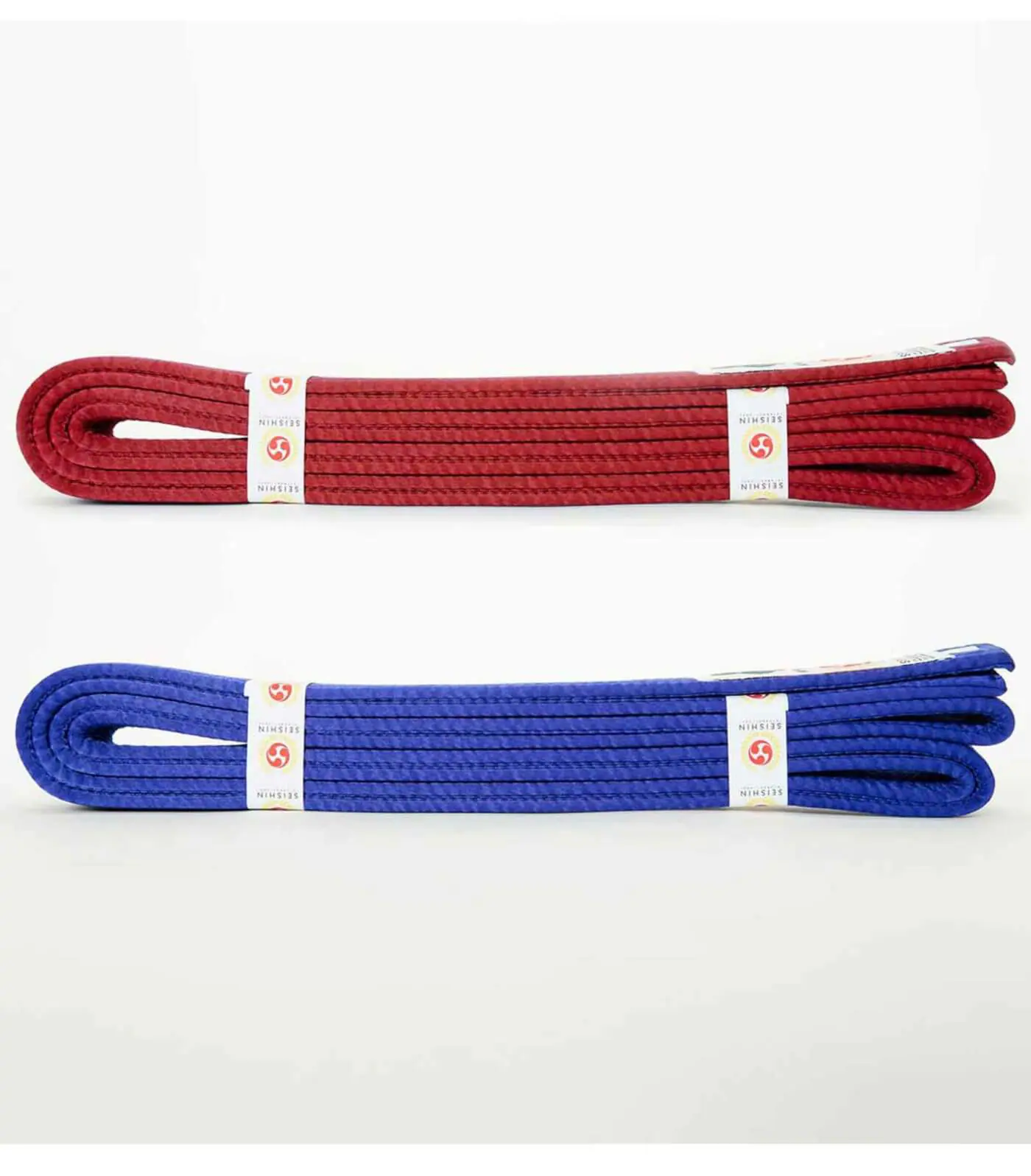 cinturones de competición-seishin-international-wkf-rojo-y-azul-satinado-perfil