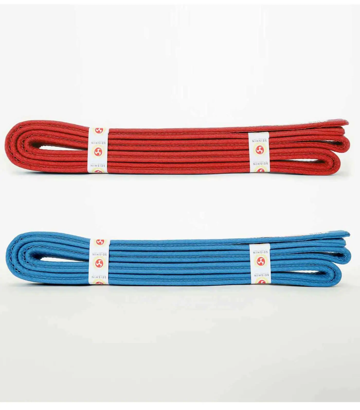 competicion-cinturones-wkf- seishin-internacional-rojo-y-azul-algodon-perfil