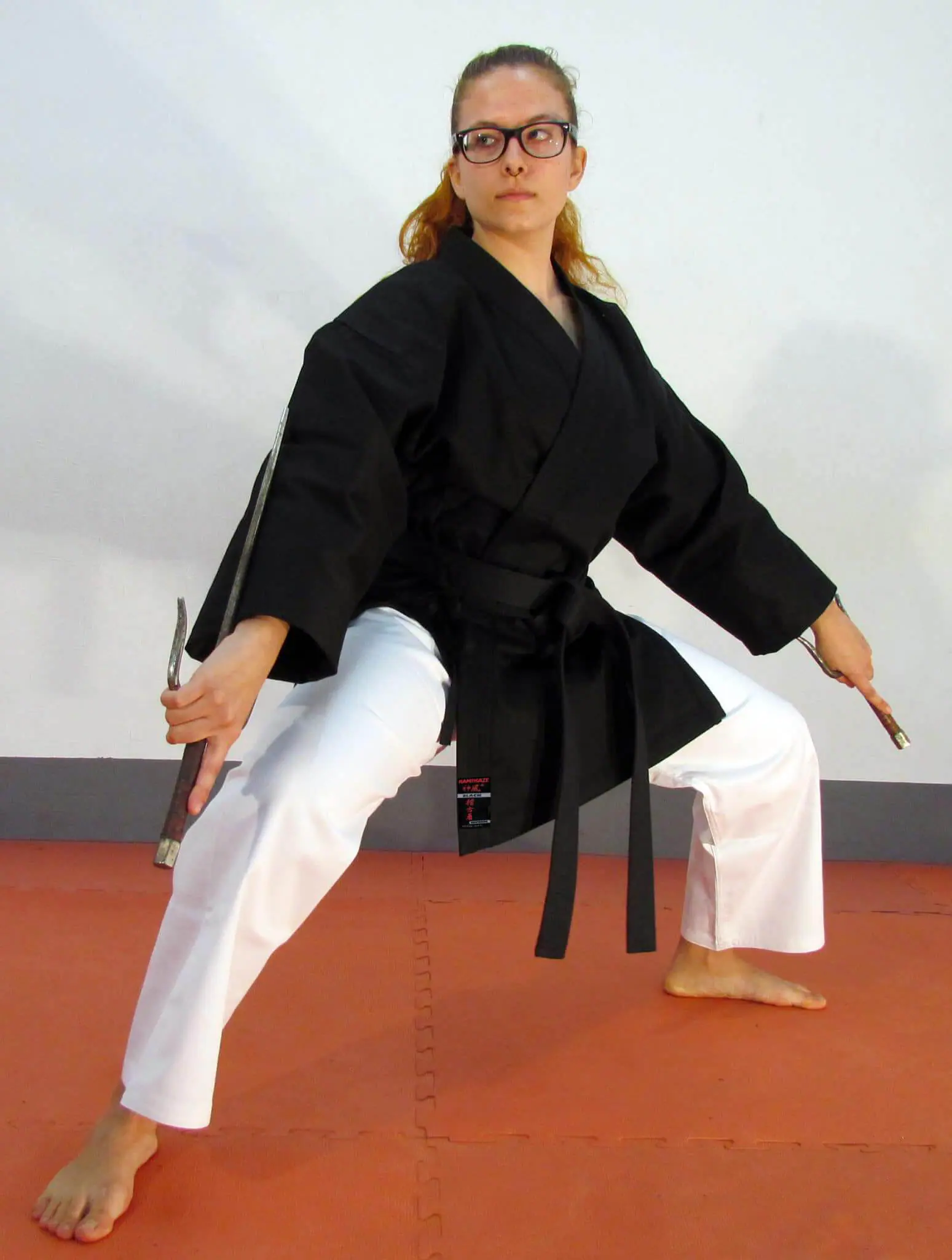 Chaqueta kimono karate-gui Kamikaze BASIC NEGRO para kárate - Negro