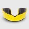 Protector bucal de kárate Venum Challenger 57 protege dents karate venum challenger jaune noir