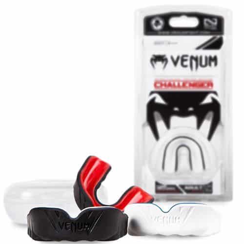 Protector bucal de kárate Venum Challenger 19 Protector bucal de kárate Venum Challenger - Imagen 17
